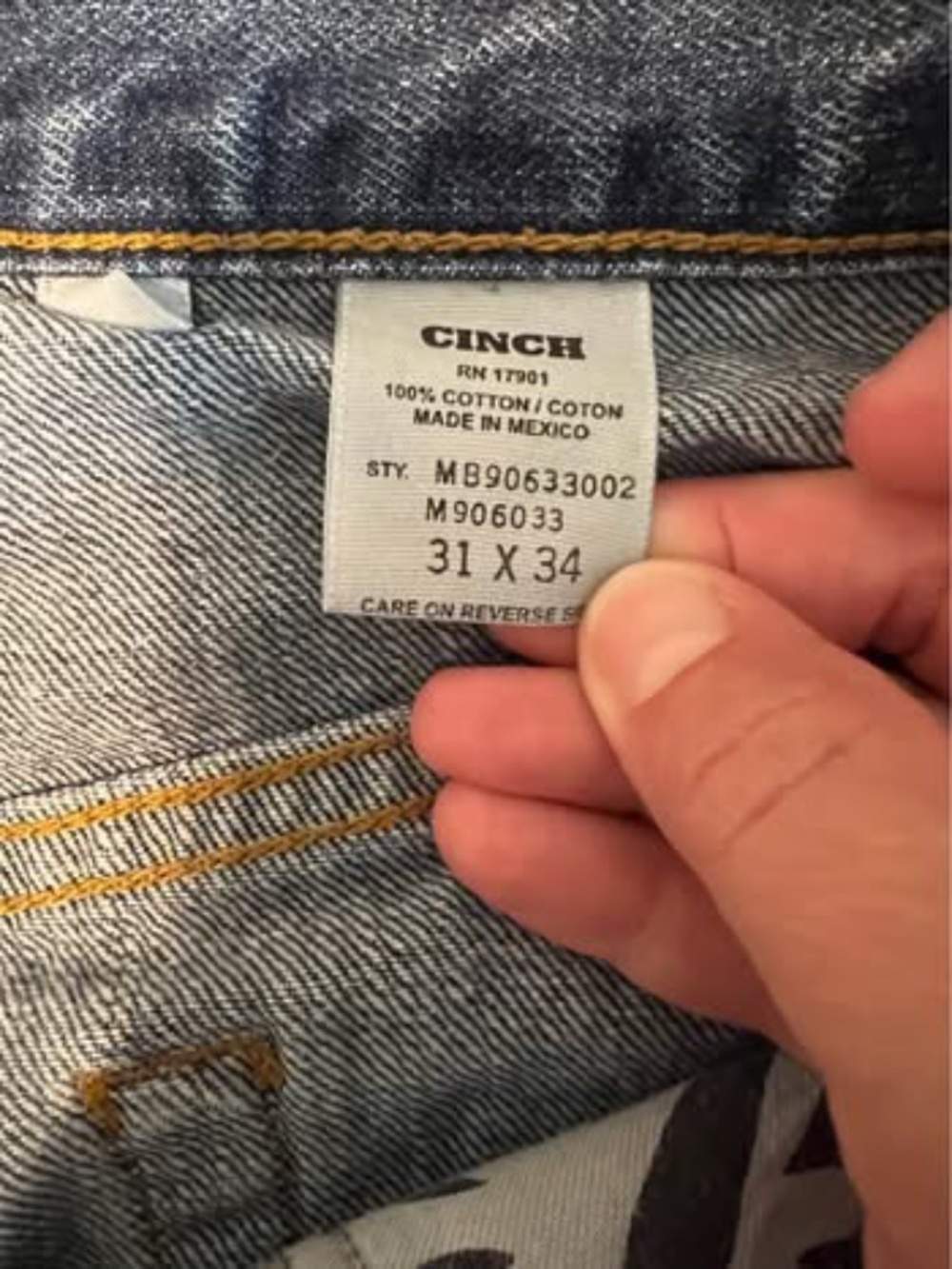 Cinch 31 x 34 men’s jeans